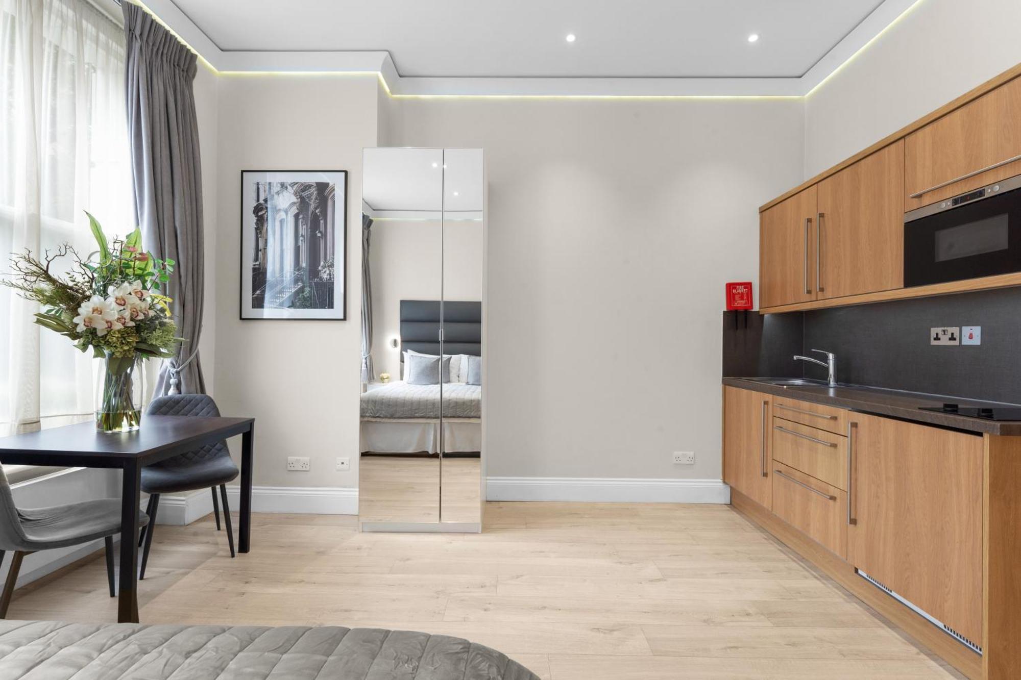 Cleveland Residences Russell Square London Exterior foto
